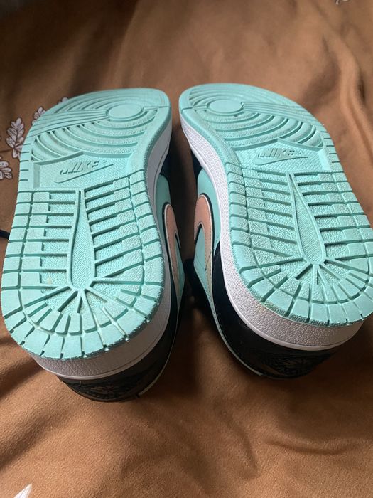 Air jordan 1 tropical