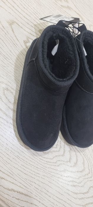 Сапоги женские уги