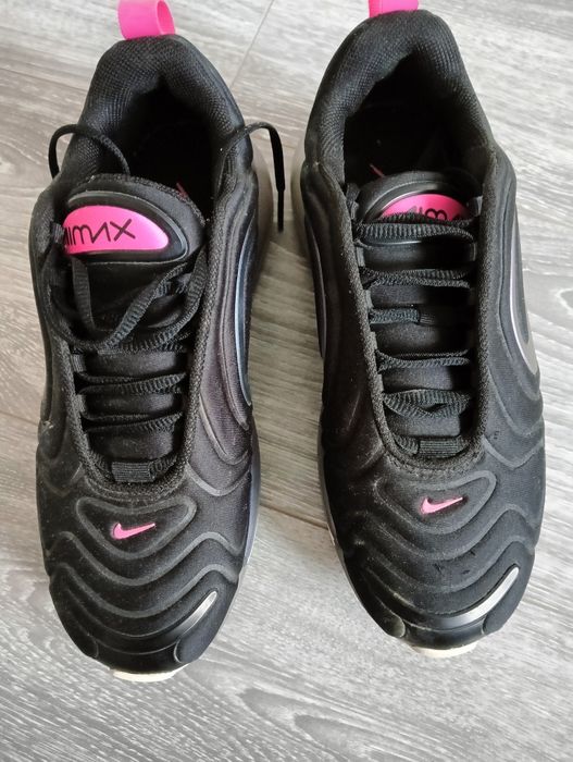 Vând Nike 720 black