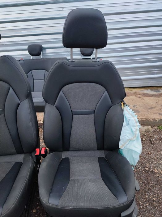 Салон за Audi A1 8x Ауди А1 рекаро кожа с плат N407