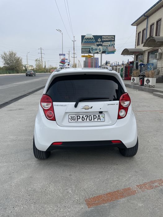 Спарк автомат тайор мошина