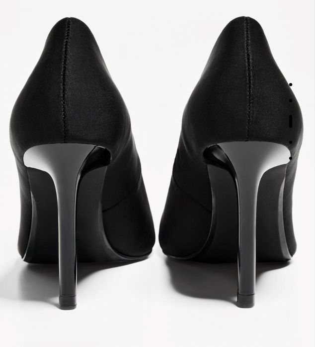 Официални обувки на ток