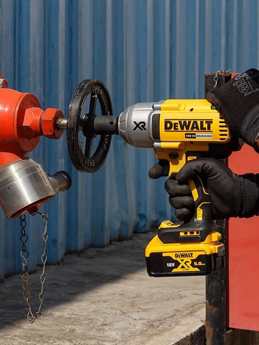 Акумулаторен Гайковерт DeWALT DCF899NT 18V 950Nm