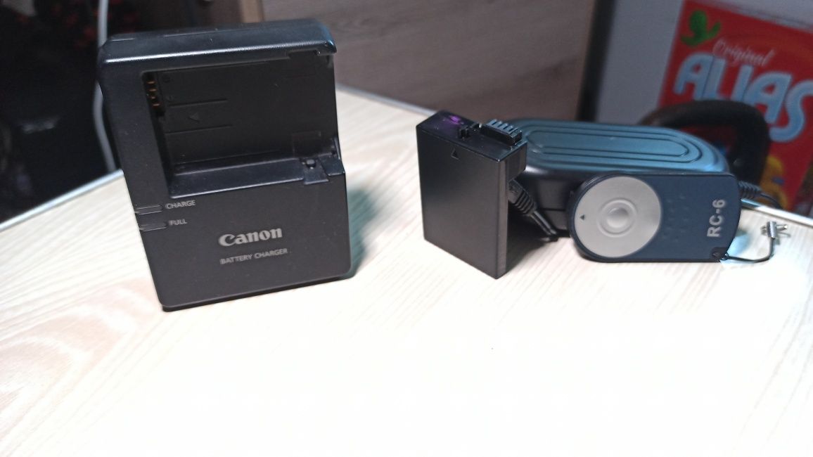 Canon 650D + 3 объектива комплект для старта хобби