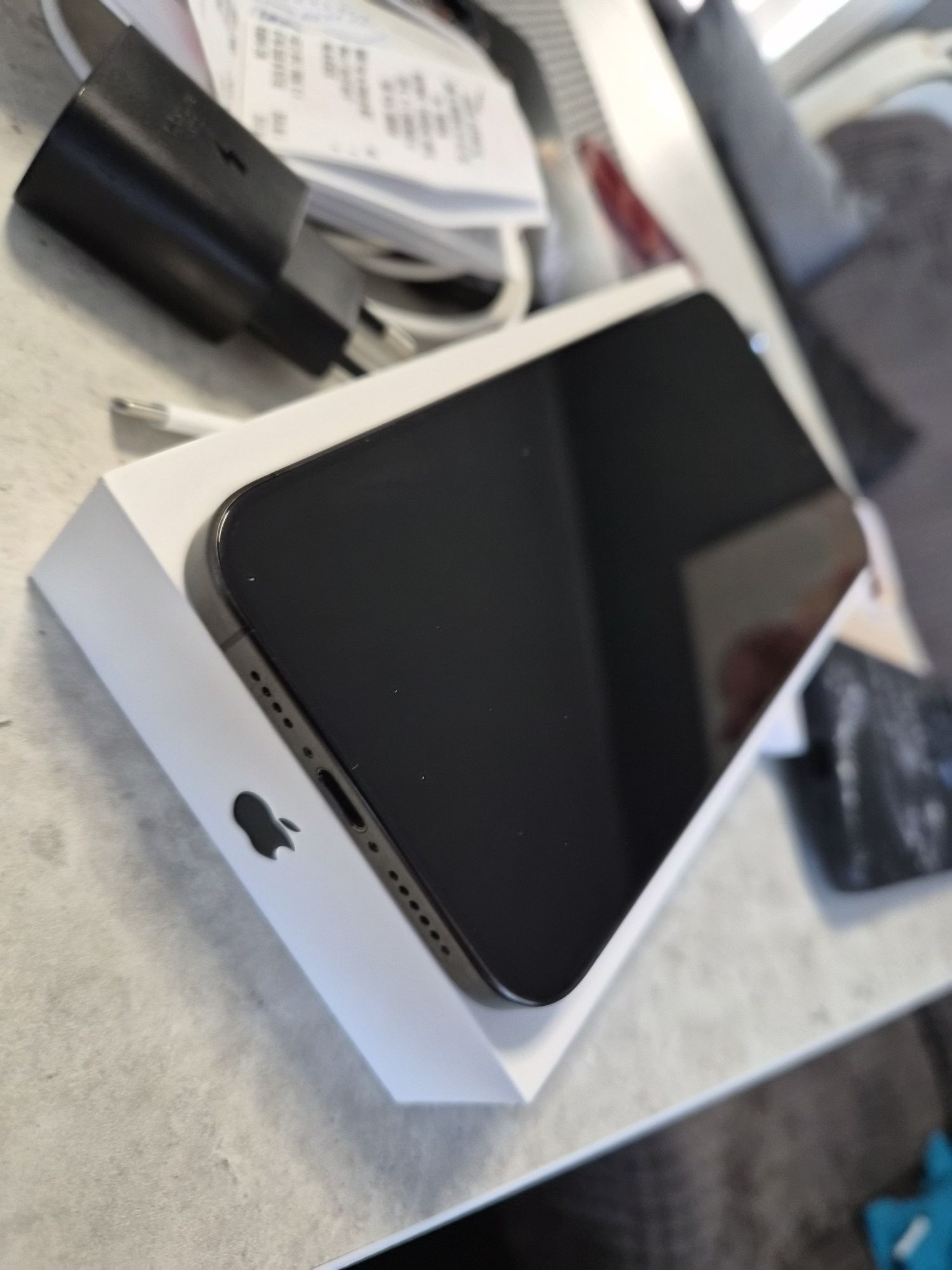 IPhone 15 pro max 256gb
