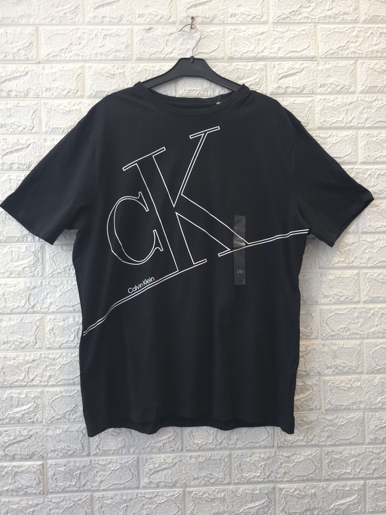 Мъжка тениска Calvin Klein оригинал размер L