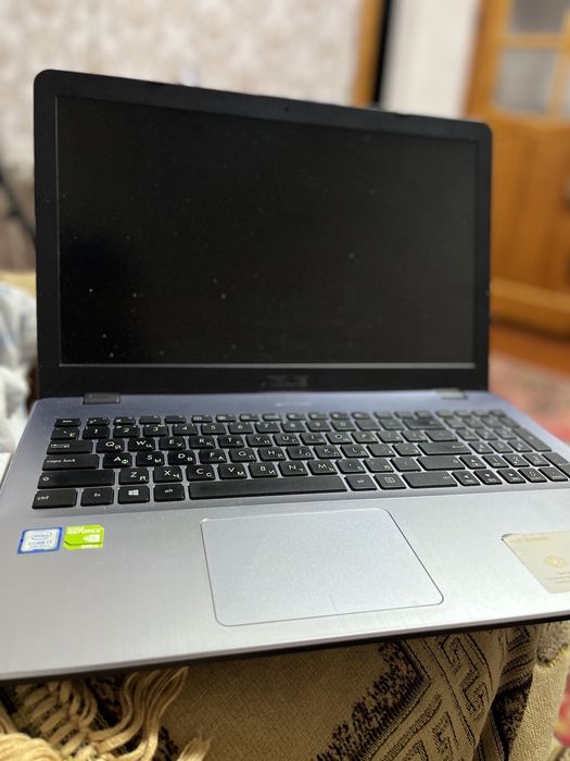 Ноутбук ASUS X542UR , core i7 (7th)