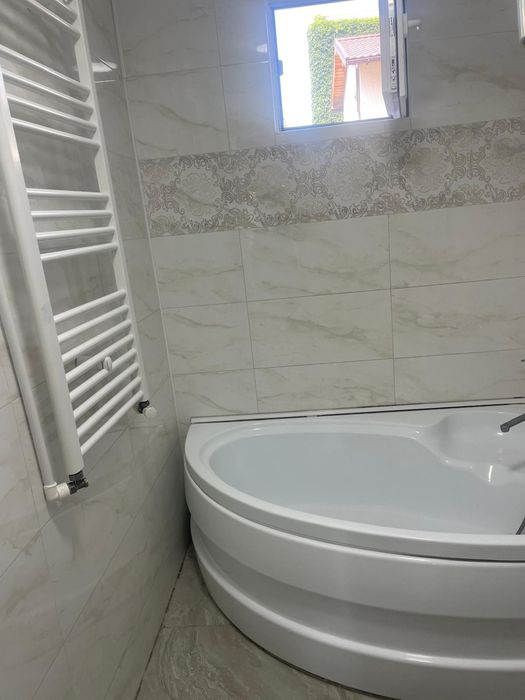 Inchiriez apartament cu 2 camere la vila Ysy