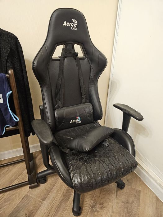 Игровое кресло aerocool