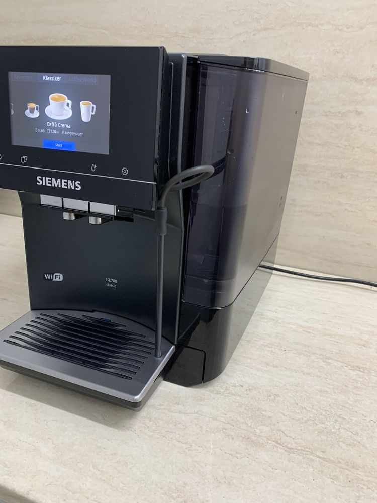 Expressor de cafea SIEMENS EQ700