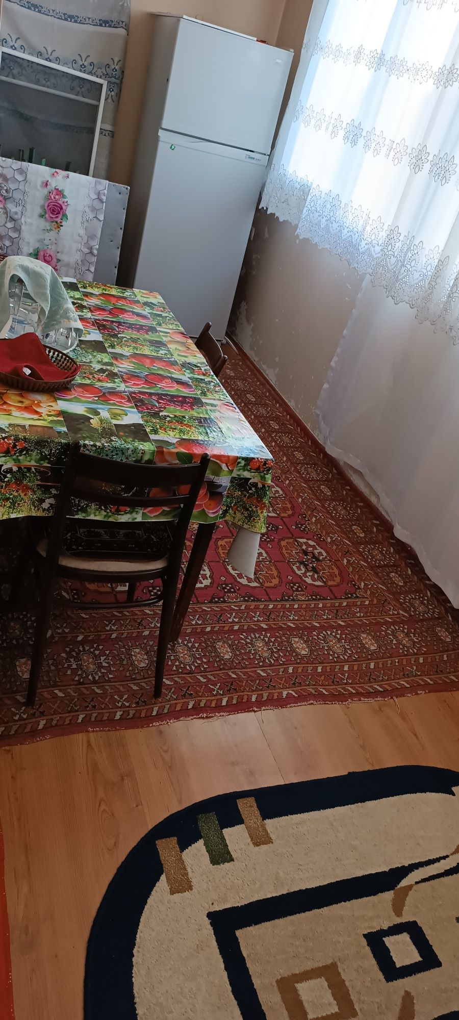 Квартира Ижарага Берилади.