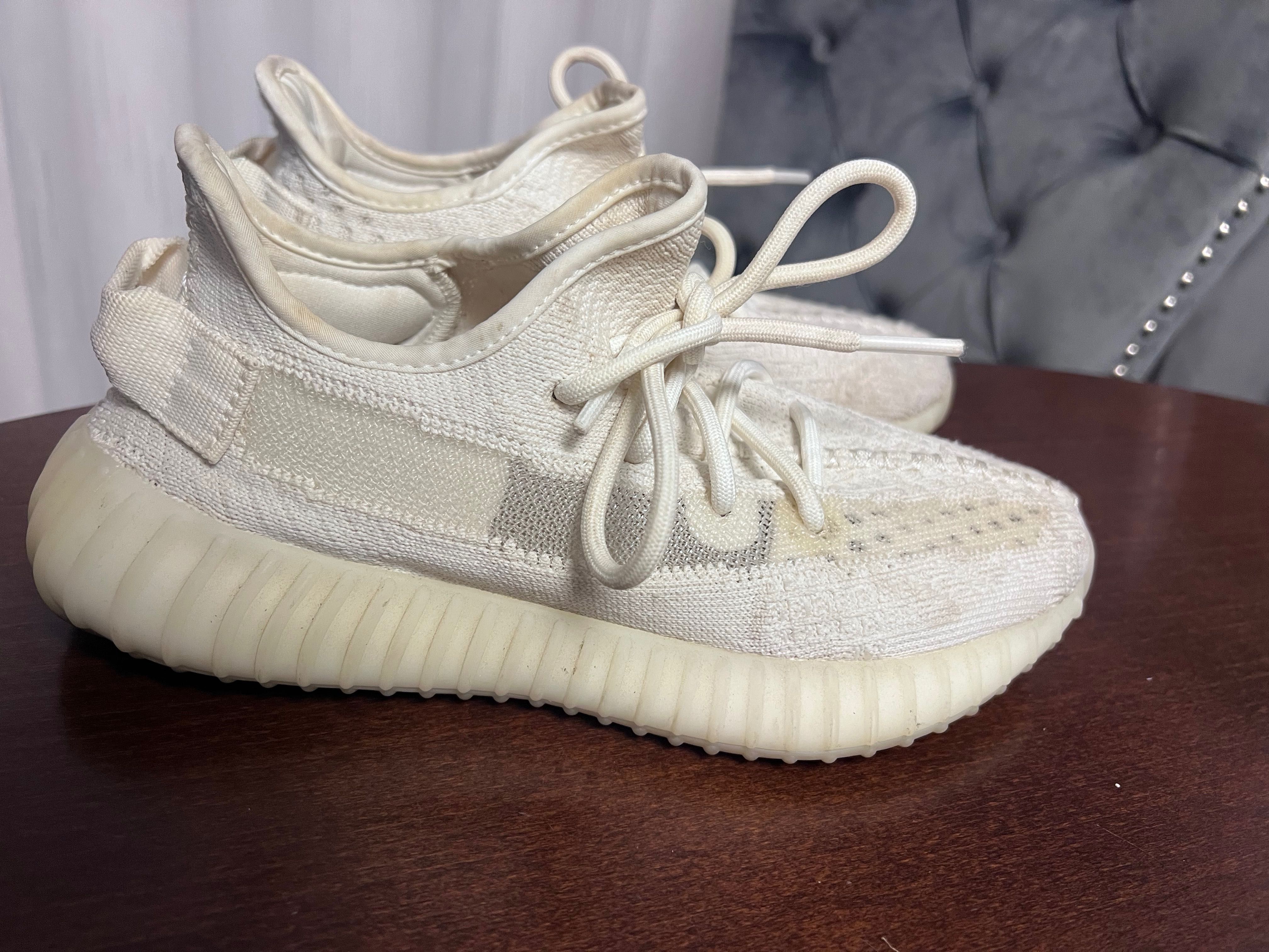 Adidași yeezy 350