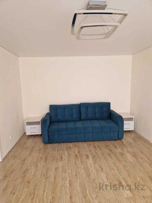 Продажа 1-комнатной квартиры 41кв .м ул.Павлова 1990год