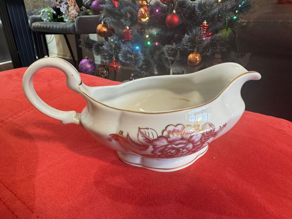 Супник и купичка