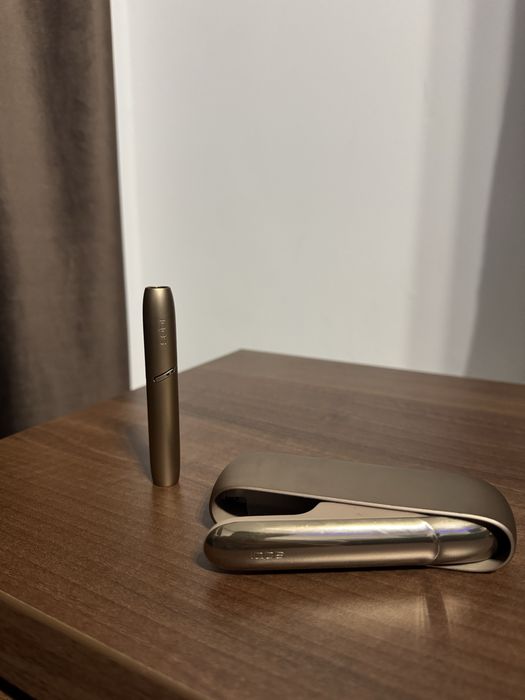 Iqos vechii utilizat . Dar in stare foarte buna