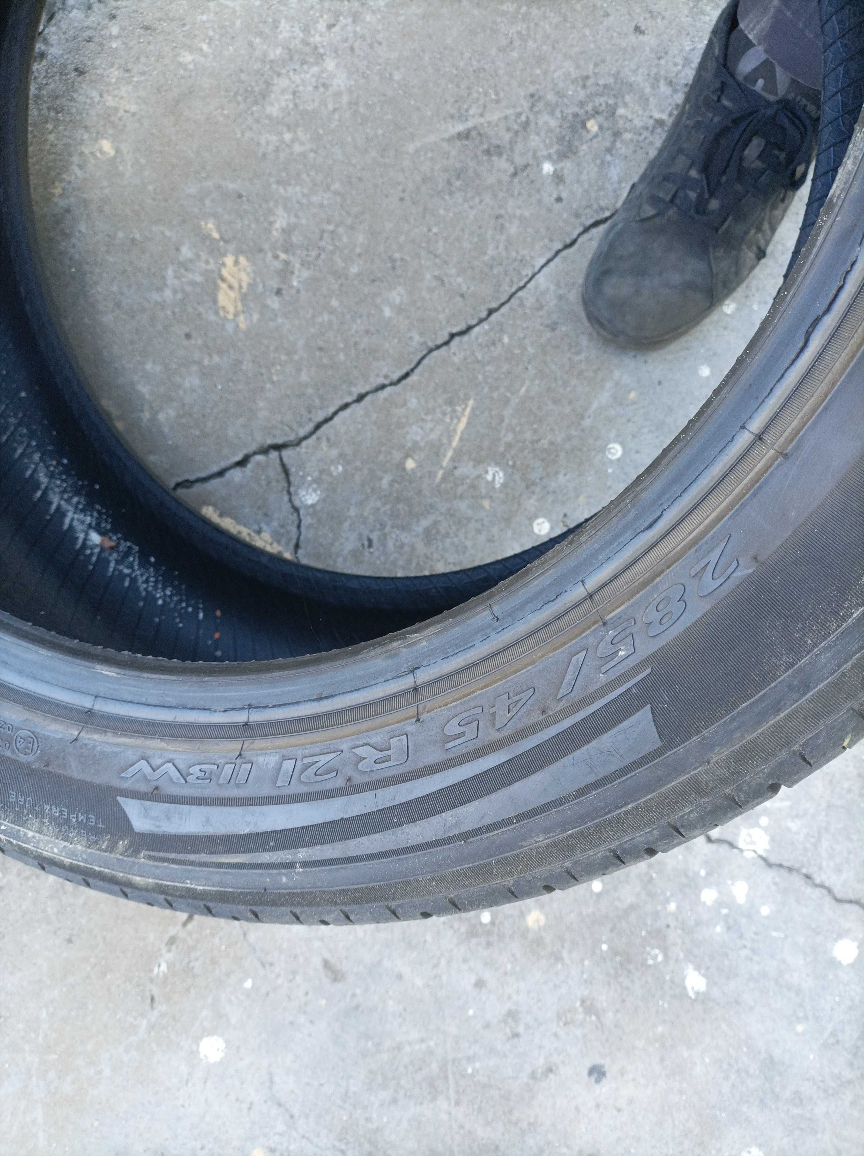 Продавам летни гуми 285/45/21 pirelli- 200 лв - общо