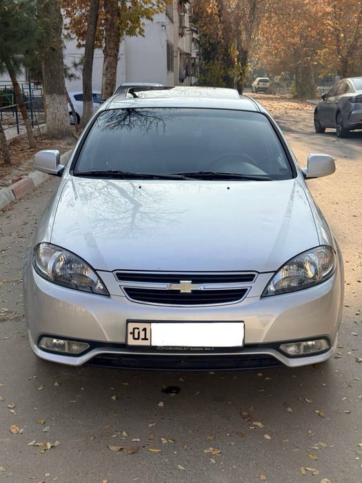 Gentra avtomat luk bilan