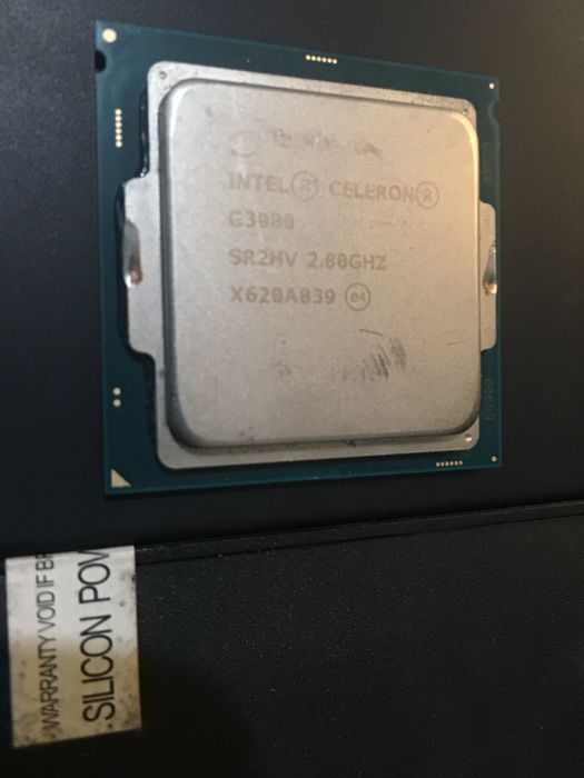 Intel celeron g3900 g3930