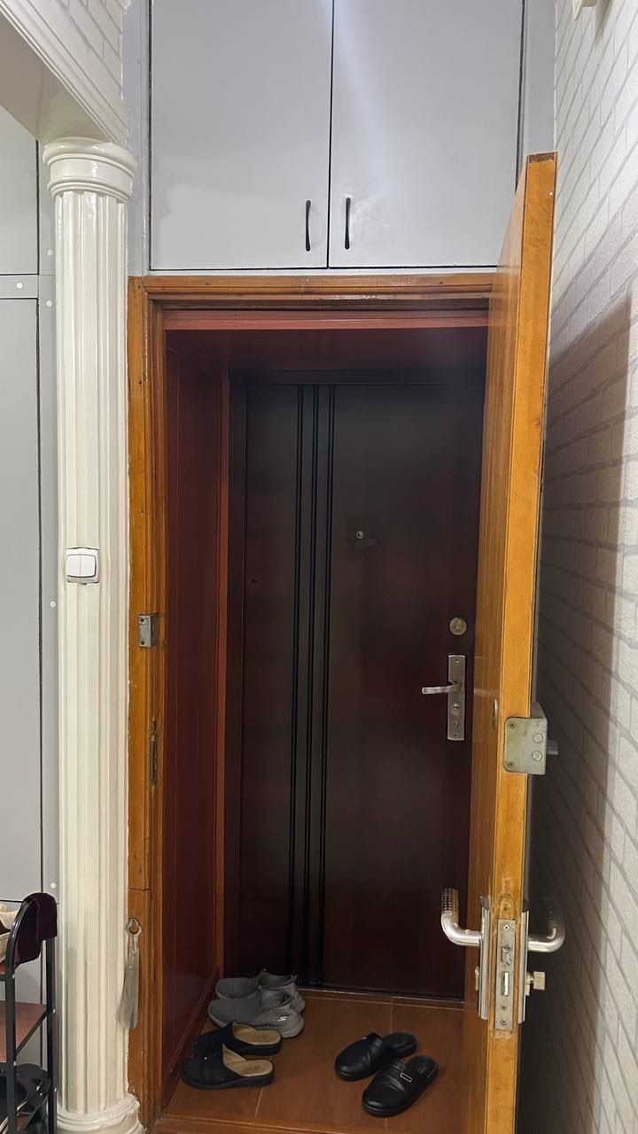 Qora qamish 2/1 da sotiladi uyi
