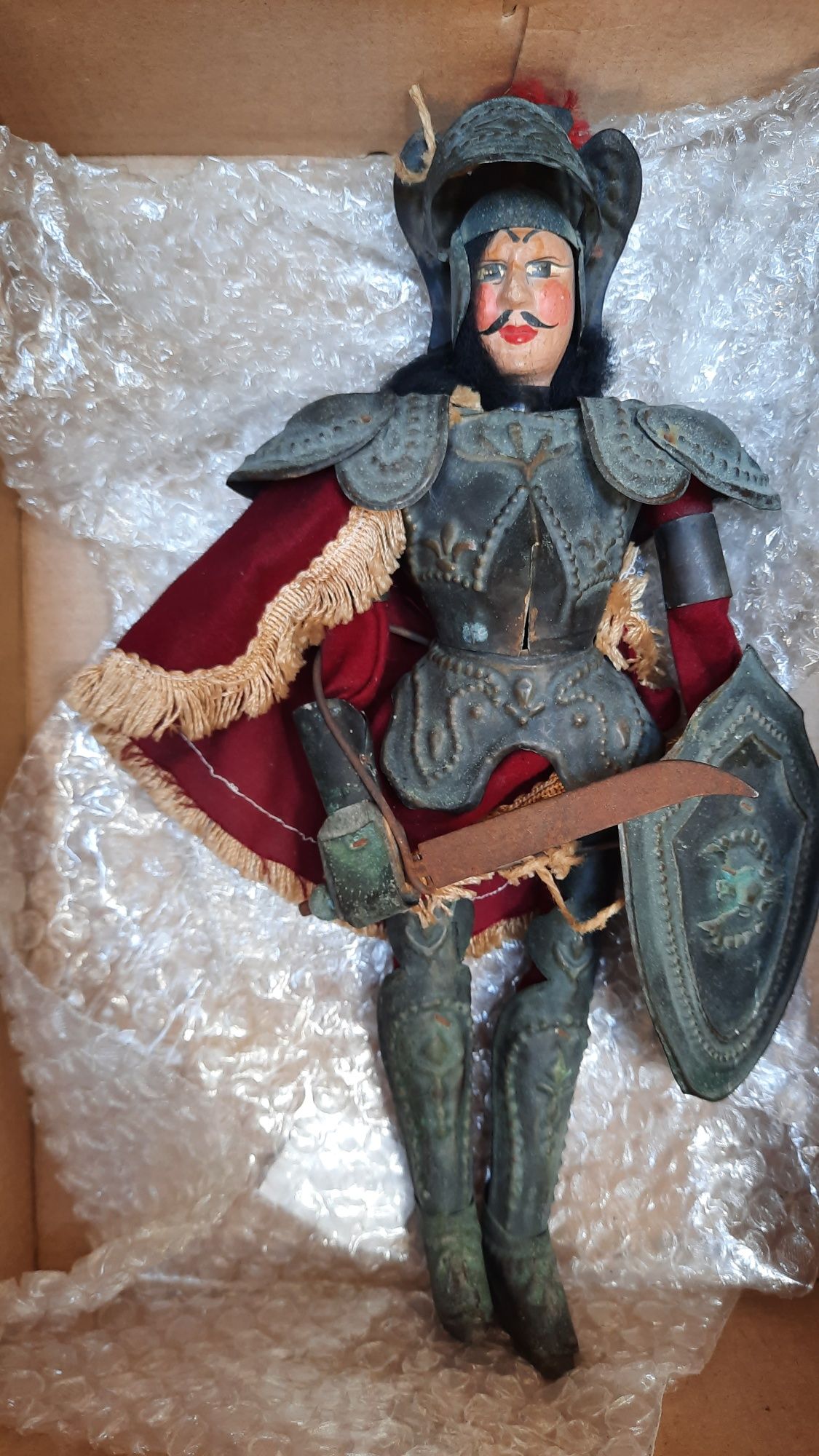Marionetă siciliană 32 cm. manufacturată din tablă de alamă și lemn