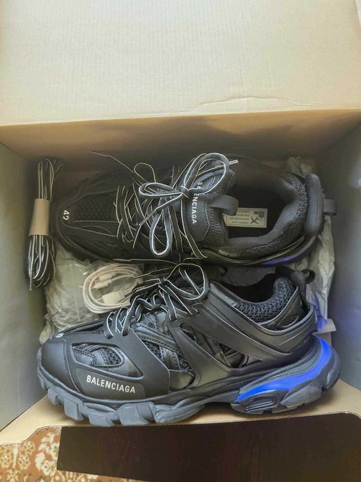 Баленсиаги 42 номер нови са носил съм ги два пъти