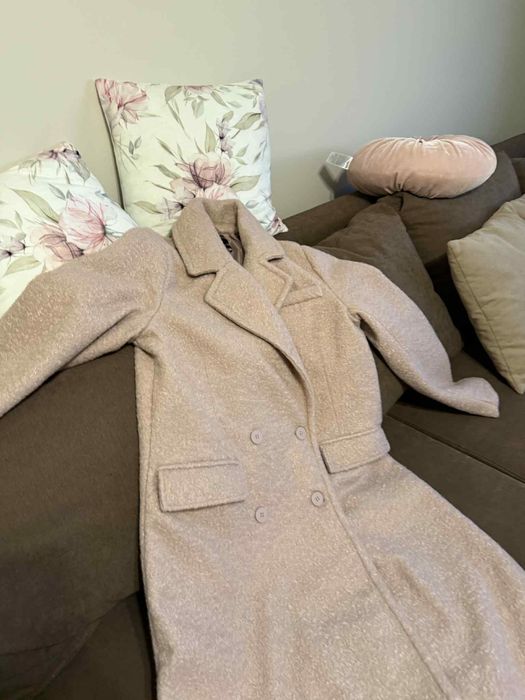 Дълго пудрено палто