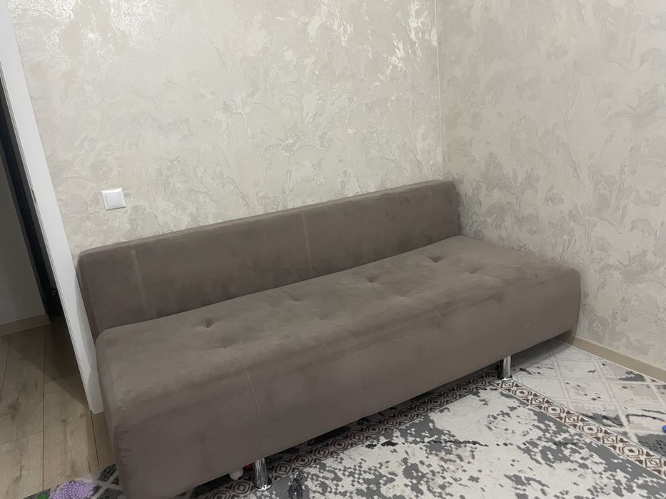 Продам диван в отличном состоянии