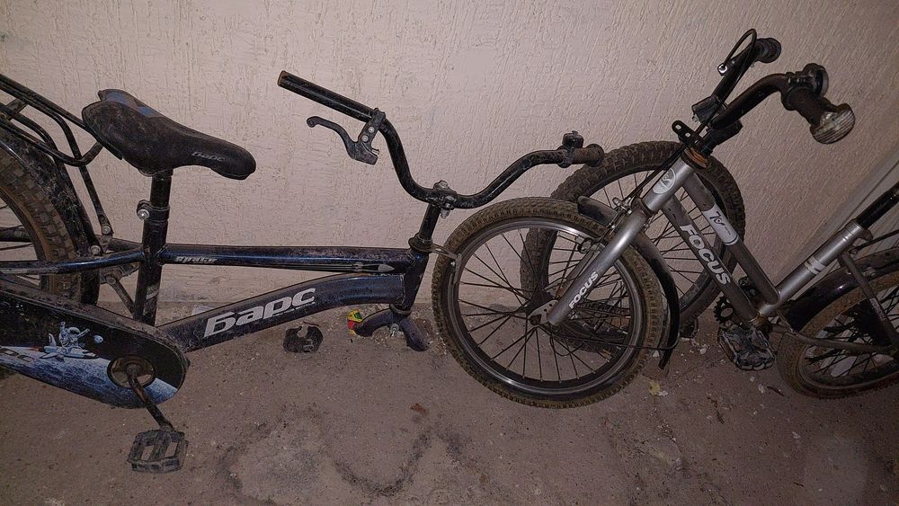 Продам на запчасти детский велик 2шт