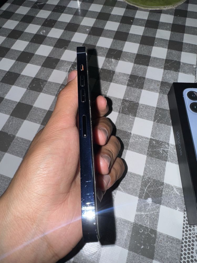 Iphone 13 pro zaa region