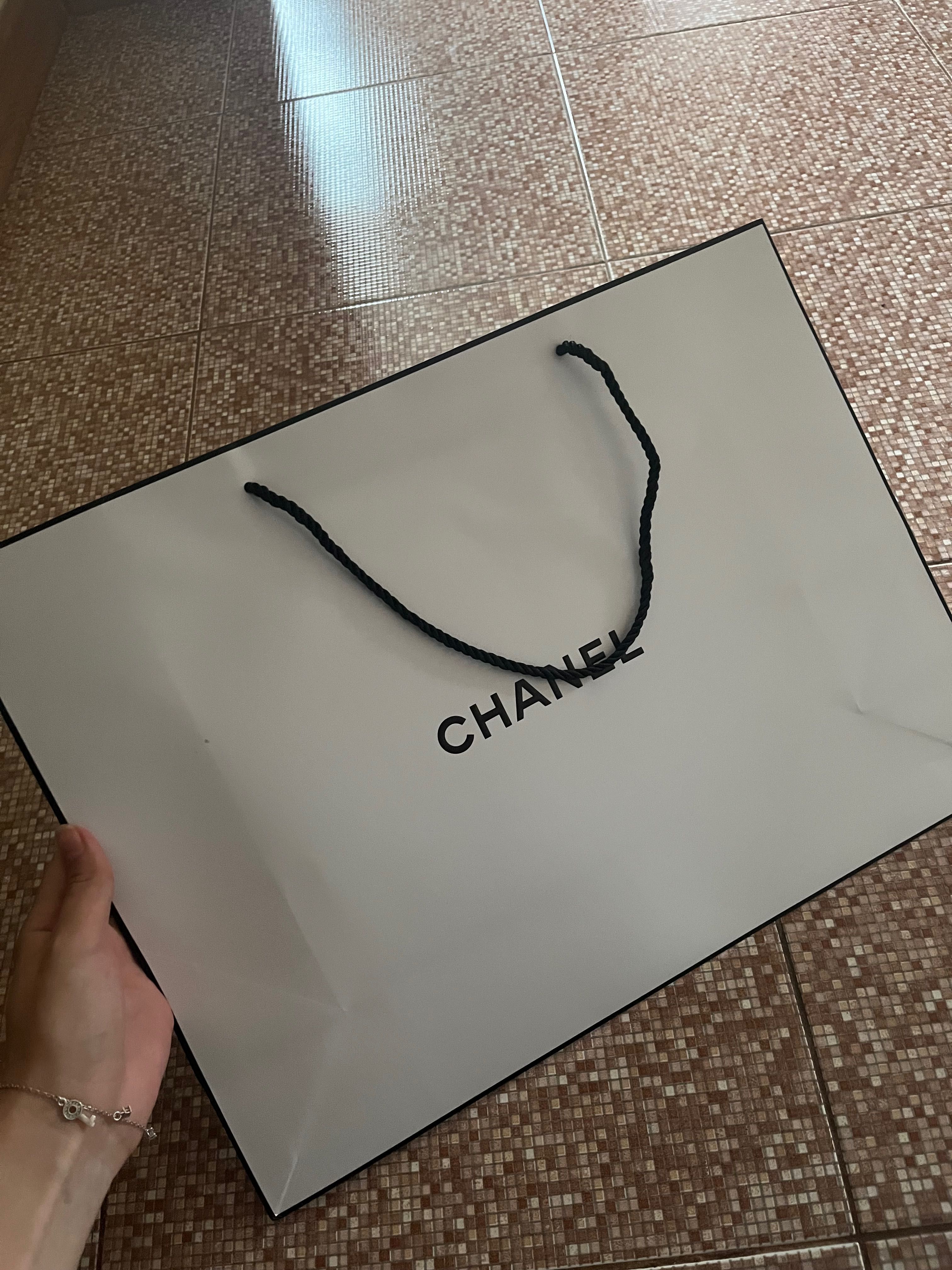 Chanel vip gift bag