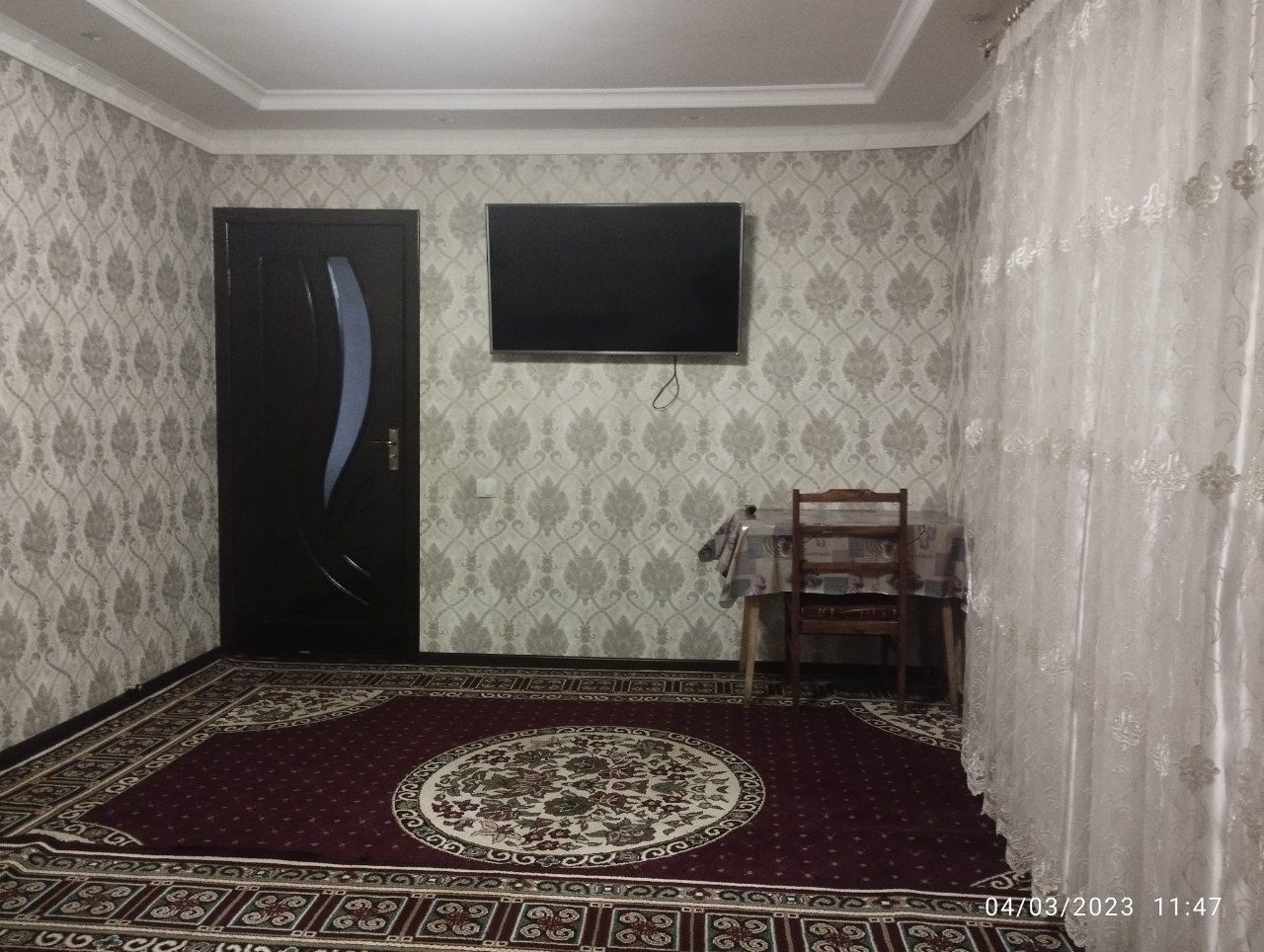 Agrar insitut yonida oilaga qizlarga, 2/3/4 uy ijaraga beriladi
