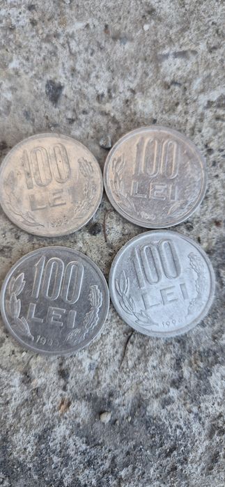 Vând monede 100 lei