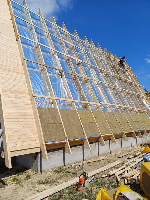 Cabane, foișoare, terase din lemn de calitate superioara