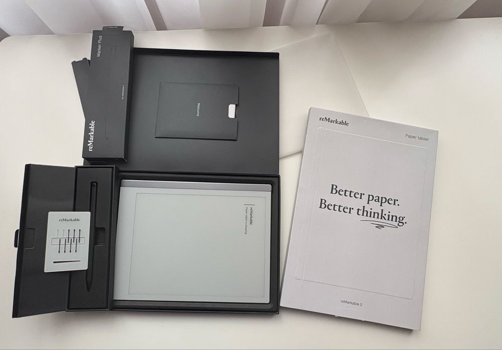 Vând tabletă reMarkable 2 – stare impecabilă + accesorii