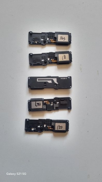 Moto Edge Plus 2020-нови високоговорители