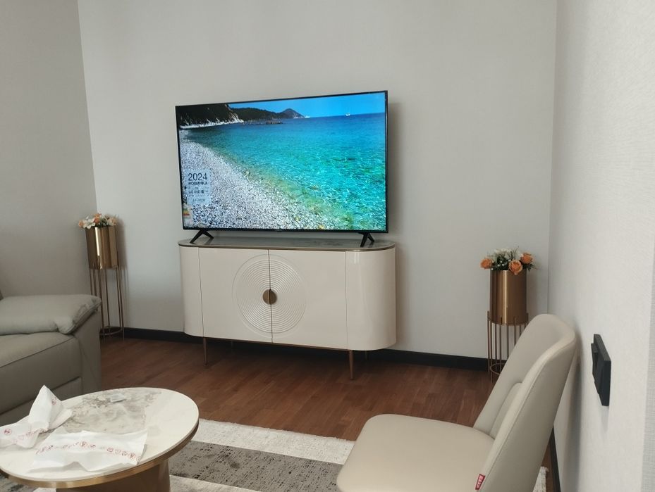 Телевизор Samsung 55 + Кранштейн со Склада + доставка  бесплатно