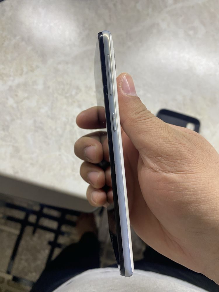 Samsung Galaxy A 40 64 talik