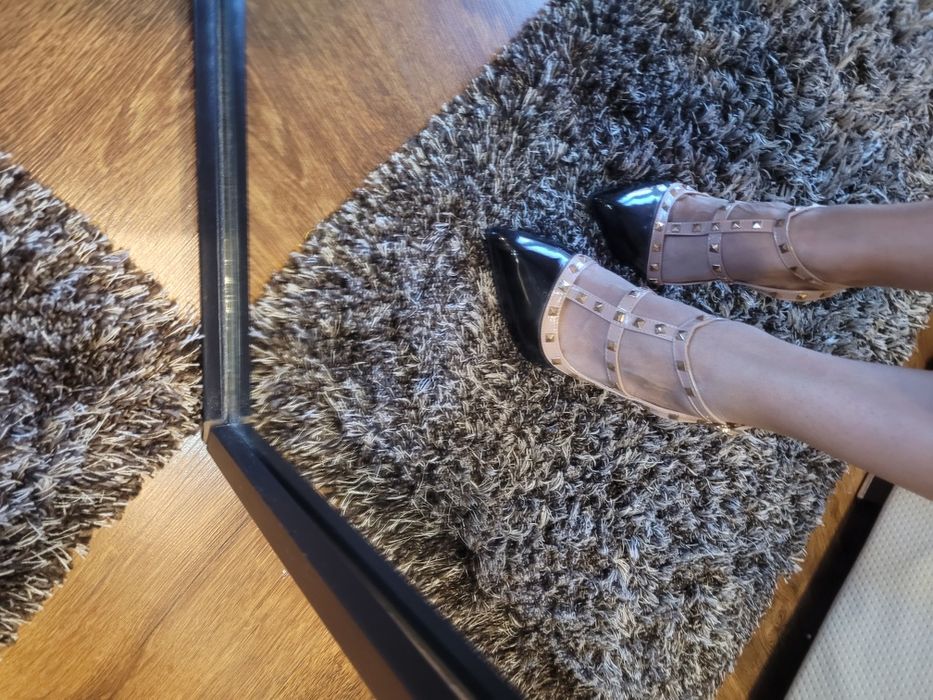 Pantofi stiletto ținte