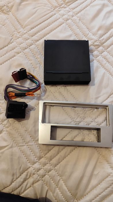 Преходна рамка от двоен към единичен дин комплект за Astra H, Zafira B