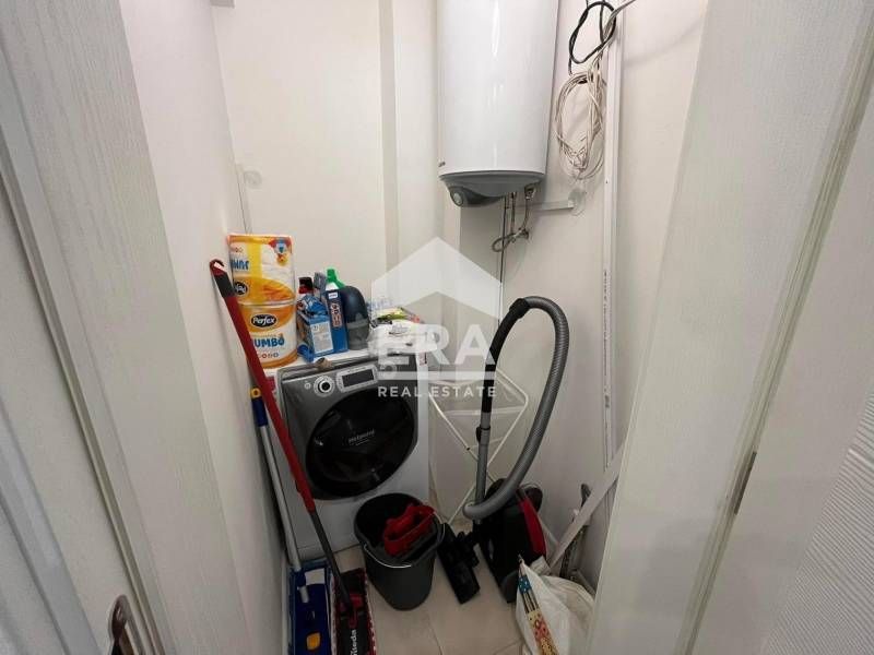 Двустаен, стилно обзаведен апартамент под наем, в идеалния център на В