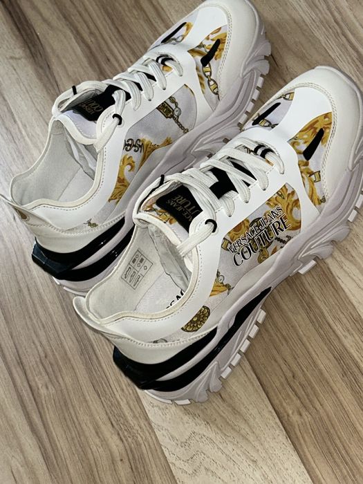 Adidasi versace jeans couture noi nouti