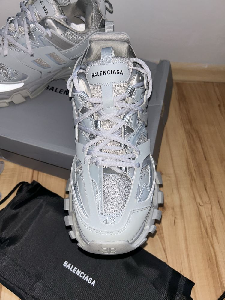 Balenciaga Tracks (43)