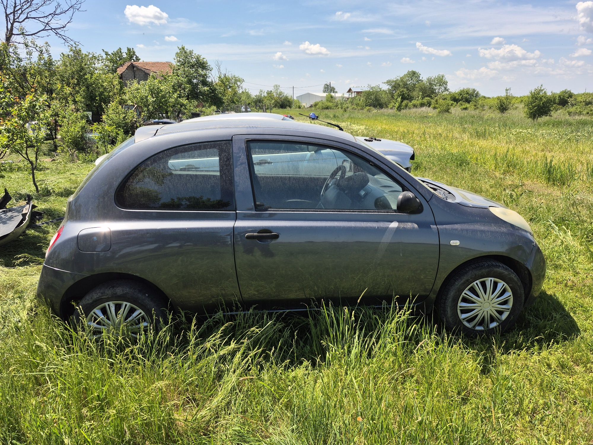 Dezmembrez Nissan Micra 1.2 K12