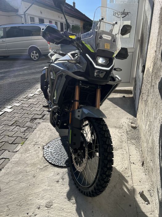 Cfmoto 450 MT - 5000 km impecabil