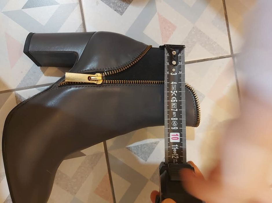 Ghetuțe piele Italia