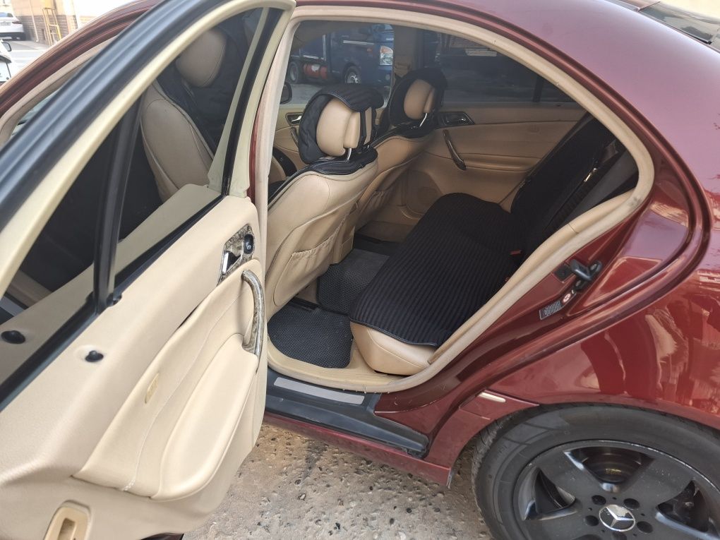 Мерседес бенс w203