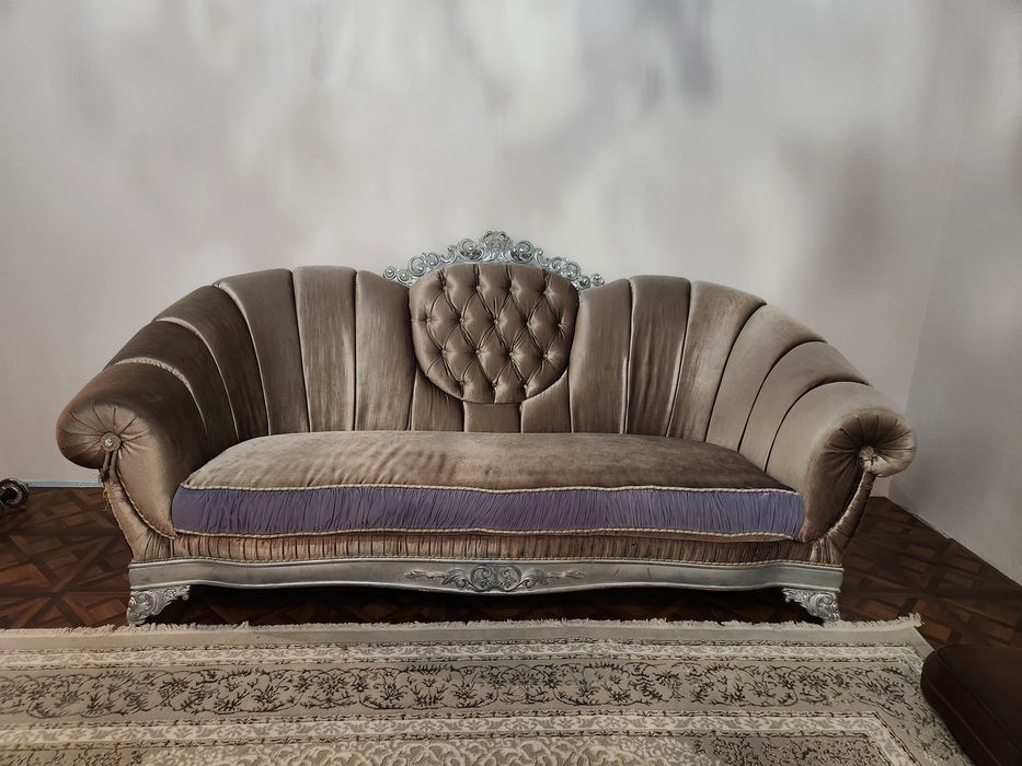 Диван хорошего качества бу