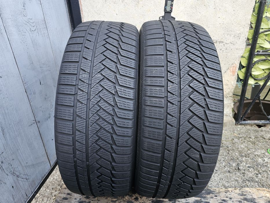 Vând două anvelope de iarna continental 235 45 20  /2521