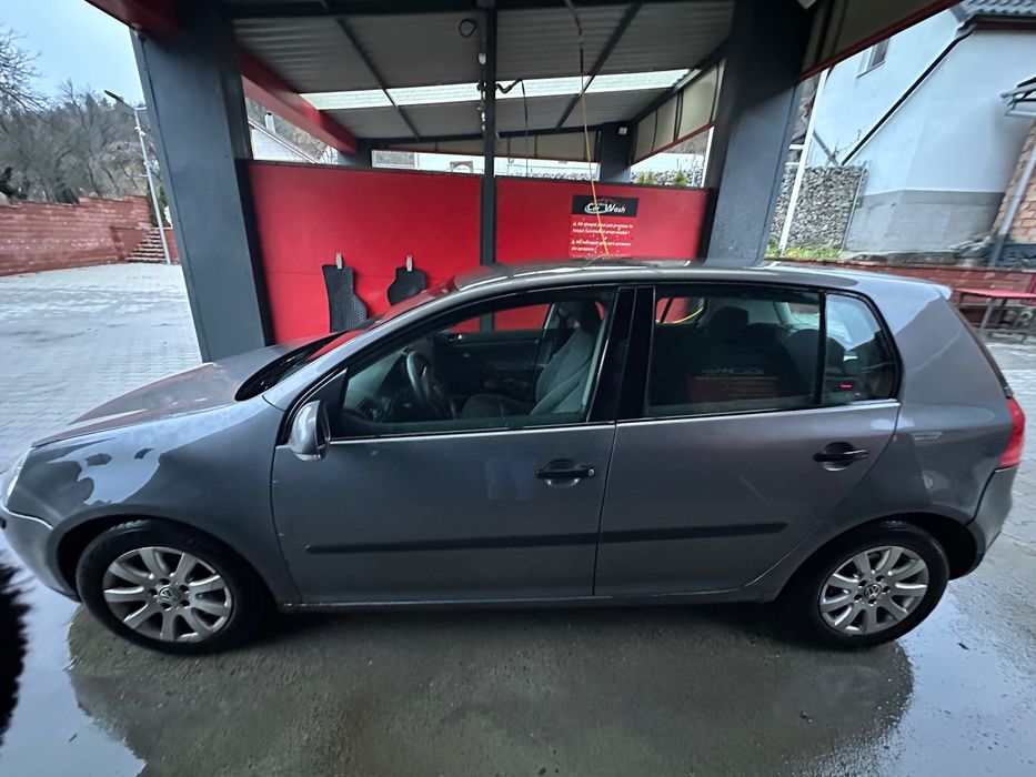 Vând golf 5, 1.9 TDI 2004
