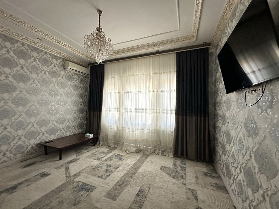 2 қаватли 1,8 сотокли  шароити билан!